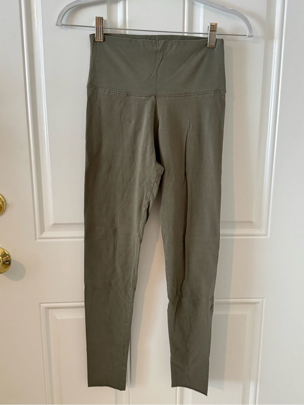 Aritzia TNA High-Waist Olive Green Women's Leggings Size Small